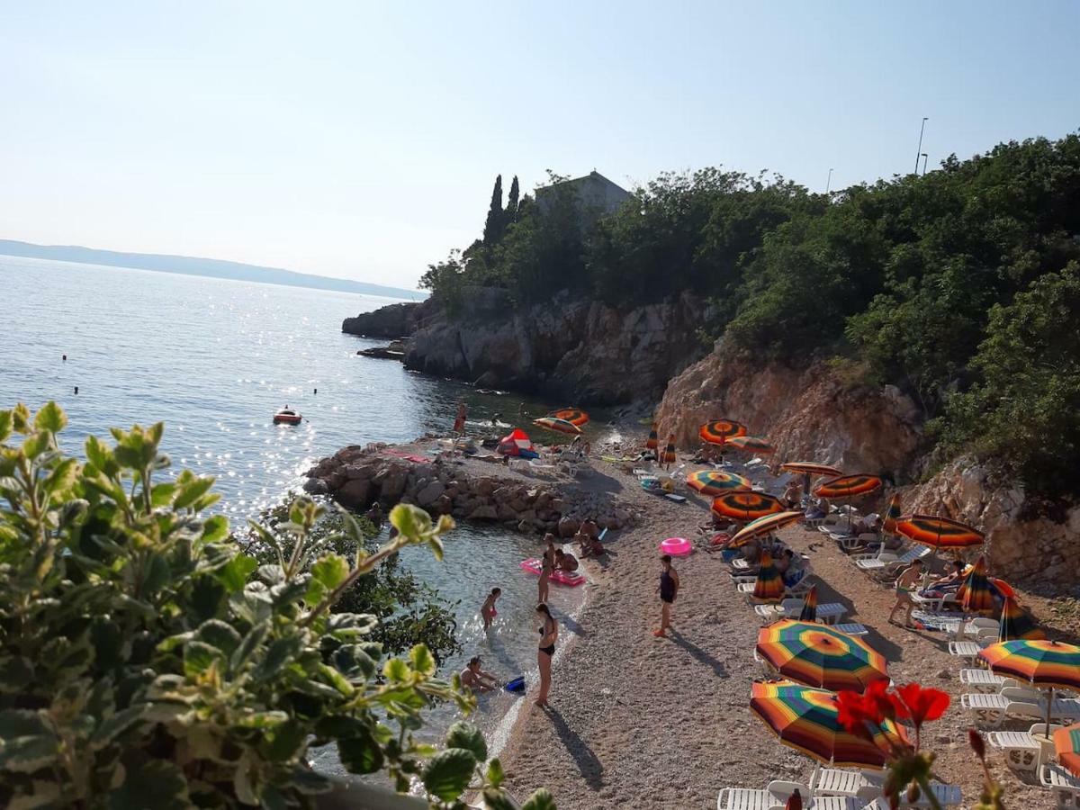 Appartamento Grabrova Cove Novi Vinodolski Esterno foto